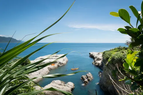 Hidden coves, hidden beauty.