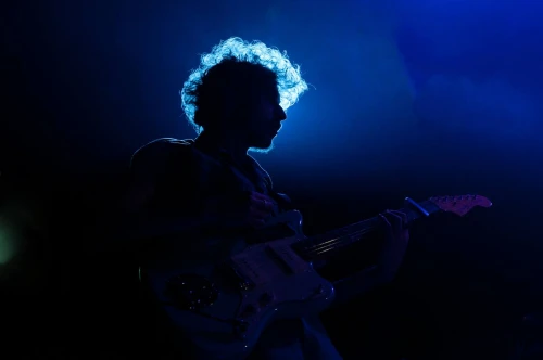 Daniel Blumberg of Yuck performing in Taipei | Live music photography by Steve Leggat