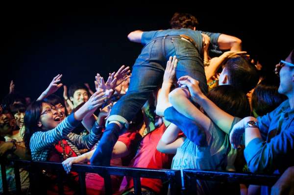 thurston-moore-taipei-fans-show.jpg