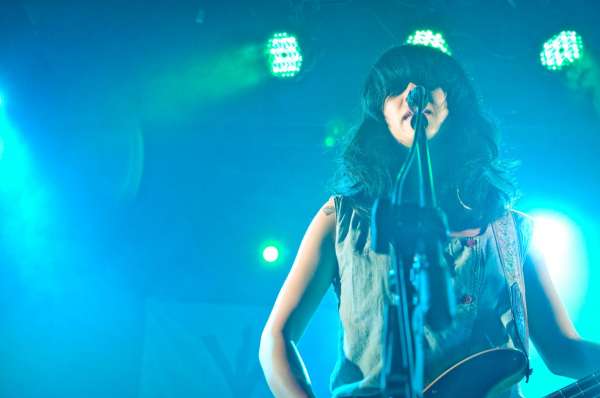 yuck-playing-taipei-thewall.jpg